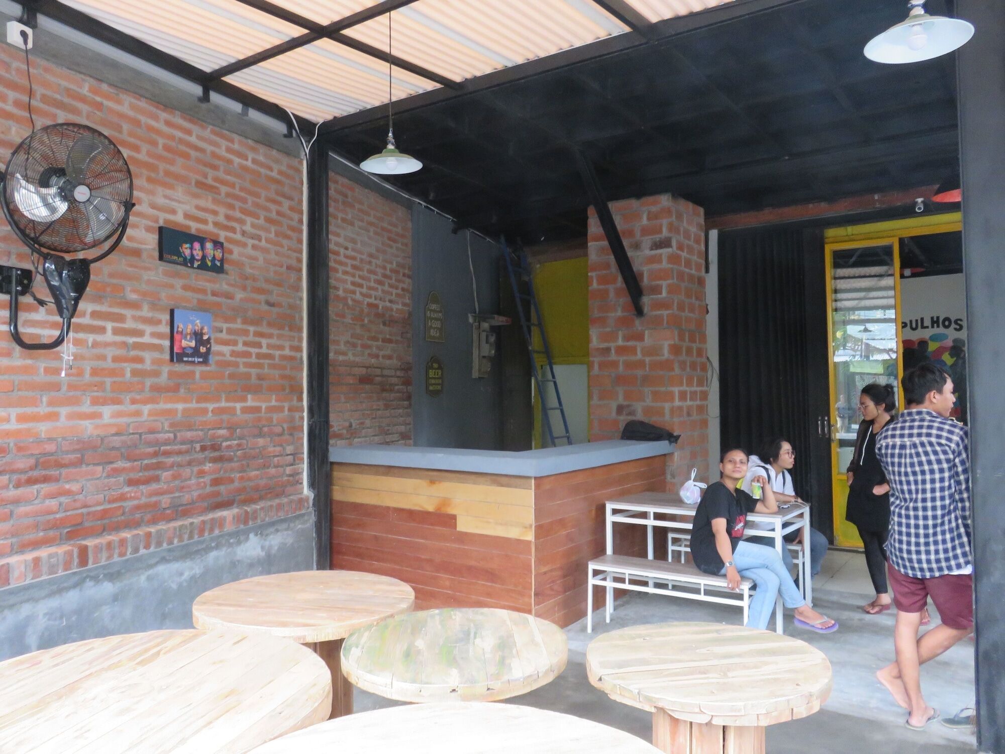 Kumpul Hostel Kuta Legian Exteriér fotografie