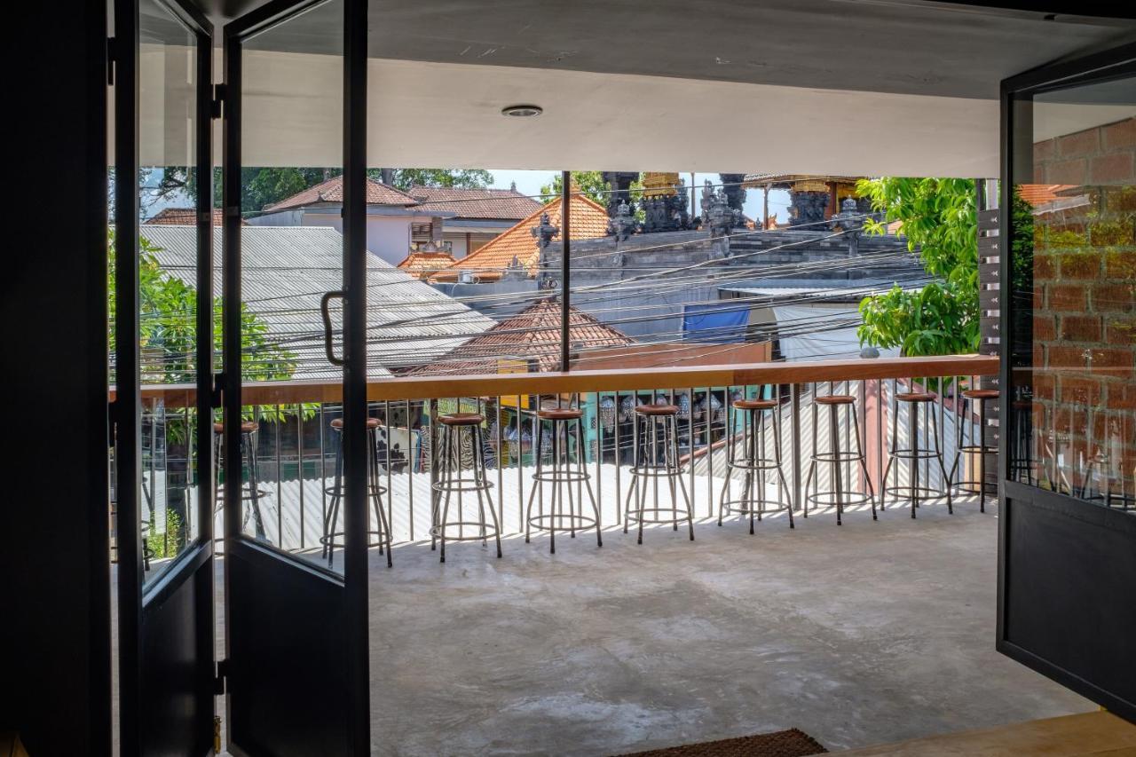 Kumpul Hostel Kuta Legian Exteriér fotografie