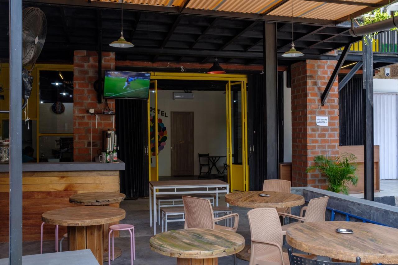 Kumpul Hostel Kuta Legian Exteriér fotografie
